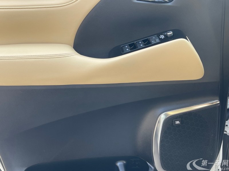 丰田威尔法 皇冠 [进口] 2021款 2.5L 自动 HV至尊版 