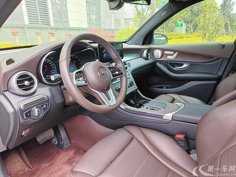 奔驰GLC GLC300L 2020款 2.0T 自动 4MATIC动感型 (国Ⅵ) 