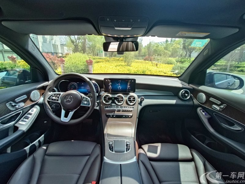 奔驰GLC GLC300L 2020款 2.0T 自动 4MATIC动感型 (国Ⅵ) 