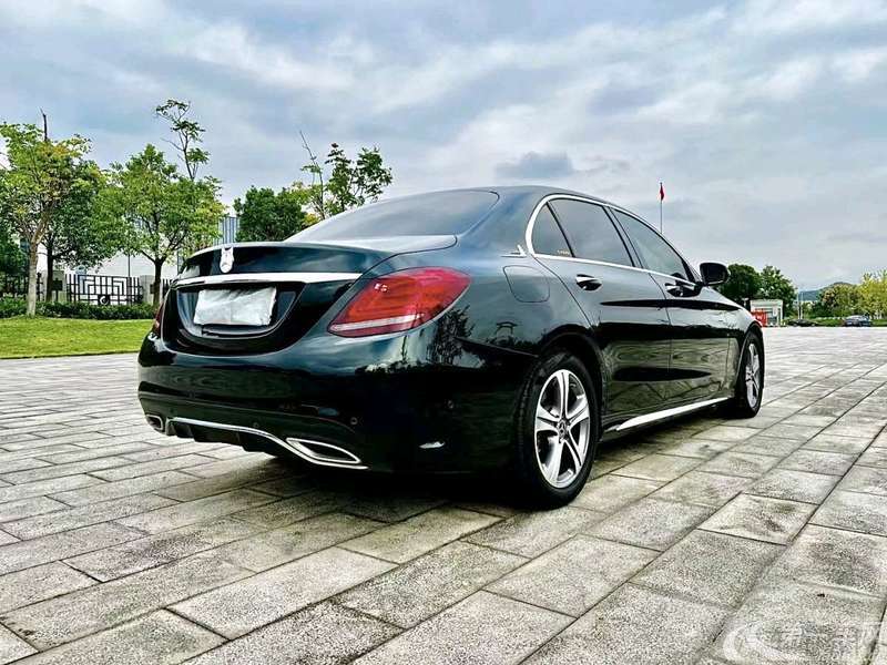 奔驰C级 C260L 2020款 1.5T 自动 运动版 (国Ⅵ) 