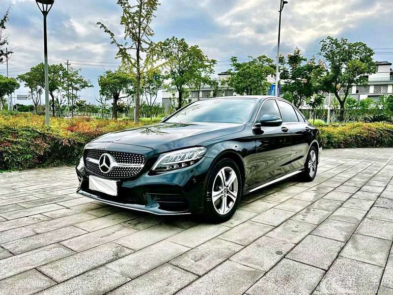 奔驰C级 C260L 2020款 1.5T 自动 运动版 (国Ⅵ) 