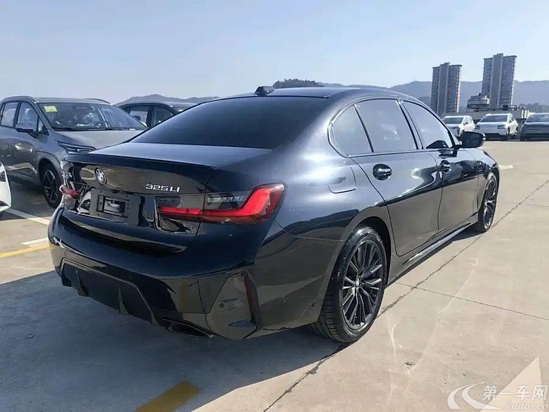 宝马3系 325Li 2023款 2.0T 自动 后驱 M运动曜夜套装 (国Ⅵ) 