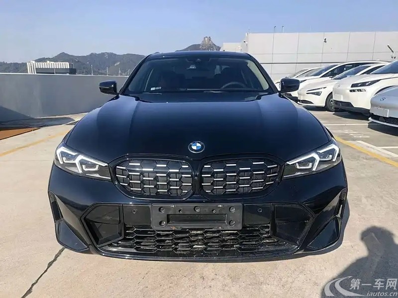 宝马3系 325Li 2023款 2.0T 自动 后驱 M运动曜夜套装 (国Ⅵ) 