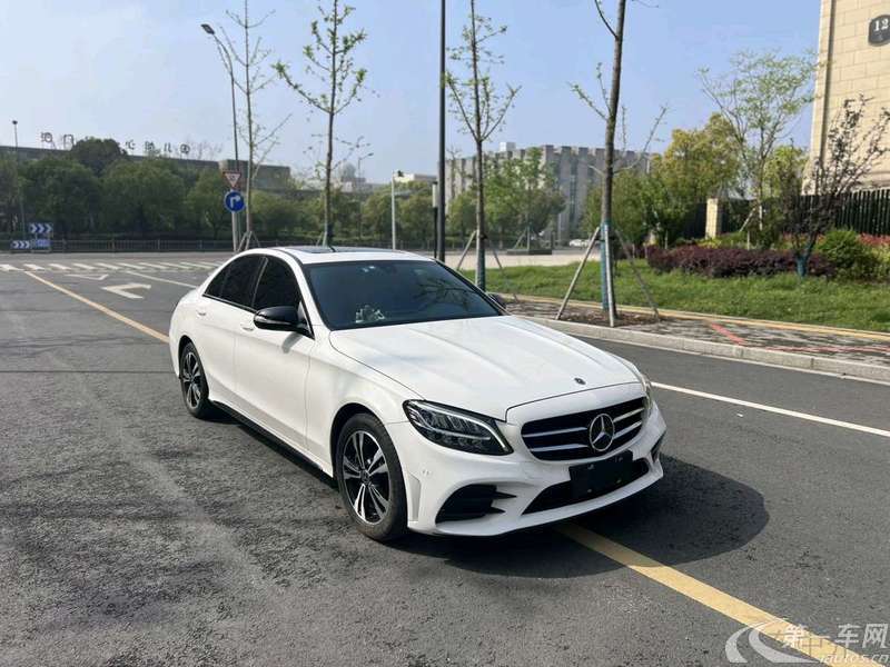 奔驰C级 C260L 2020款 1.5T 自动 运动版 (国Ⅵ) 