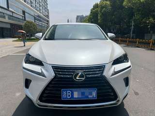 雷克萨斯NX 200 2.0L 自动 锋逸版 