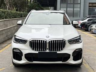 宝马X5 40i 3.0T 自动 M运动套装 