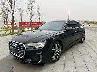 奥迪A6L 40TFSI 2.0T 自动 豪华动感型 