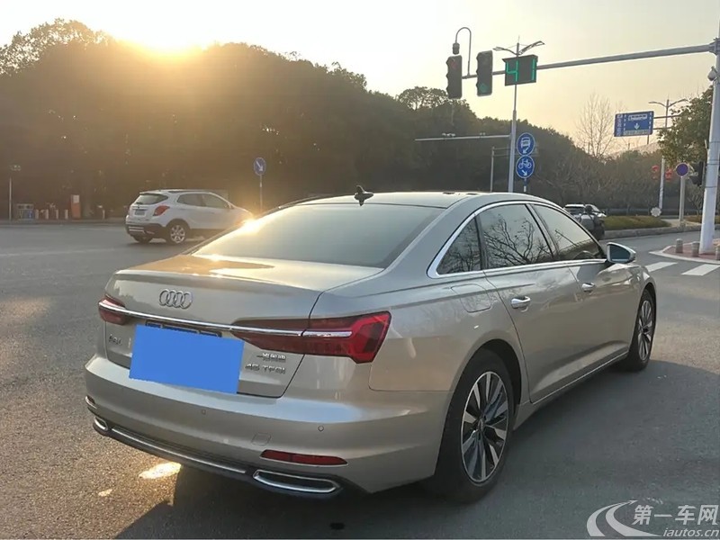 奥迪A6L 45TFSI 2020款 2.0T 自动 臻选致雅型 (国Ⅵ) 