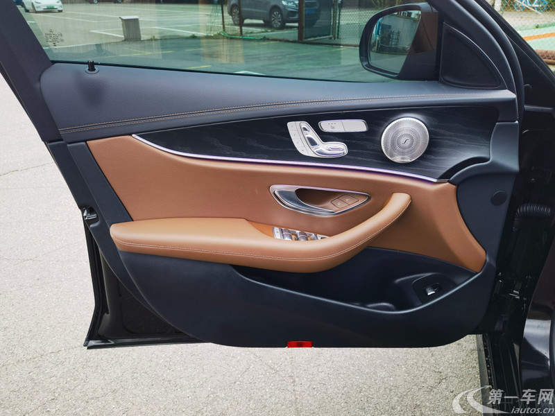 奔驰E级 E300L 2024款 2.0T 自动 汽油 时尚运动型 (国Ⅵ) 