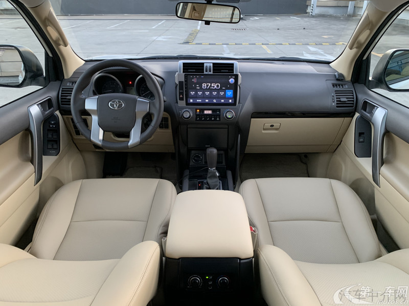 丰田普拉多 2700 [进口] 2018款 2.7L 自动 四驱 VX外挂中东版平行进口 