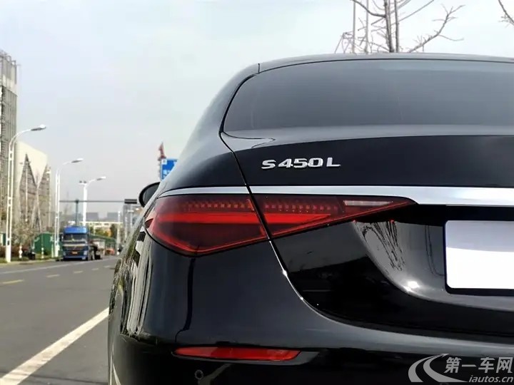 奔驰S级 S400L [进口] 2022款 2.5T 自动 汽油 豪华型 