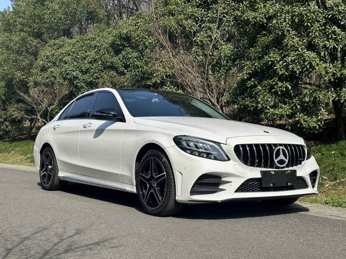 奔驰C级 C260L 2021款 1.5T 自动 运动星耀臻藏版 价格0万 
