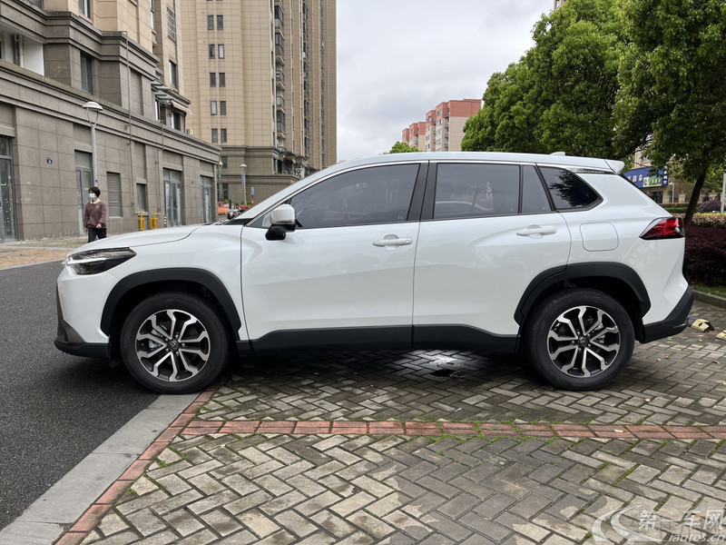 丰田威兰达 2022款 2.0L 自动 领先版 (国Ⅵ) 