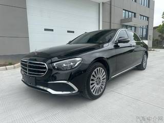 奔驰E级 E300L 2.0T 自动 豪华型 