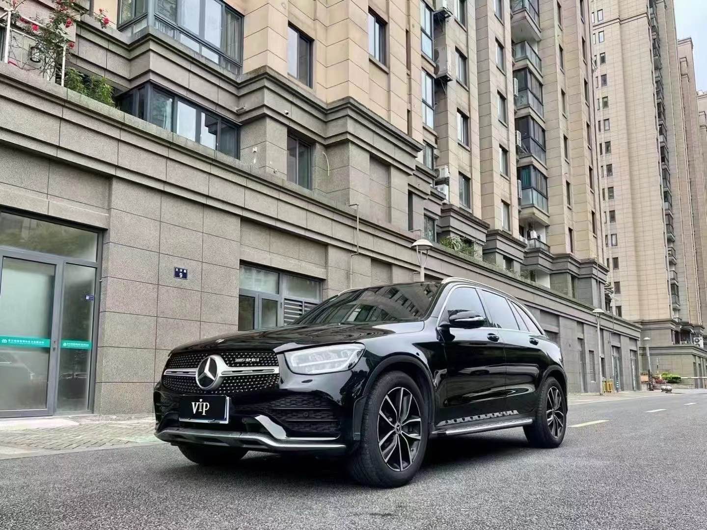 奔驰GLC GLC300L 2020款 2.0T 自动 4MATIC动感型改款 价格0万