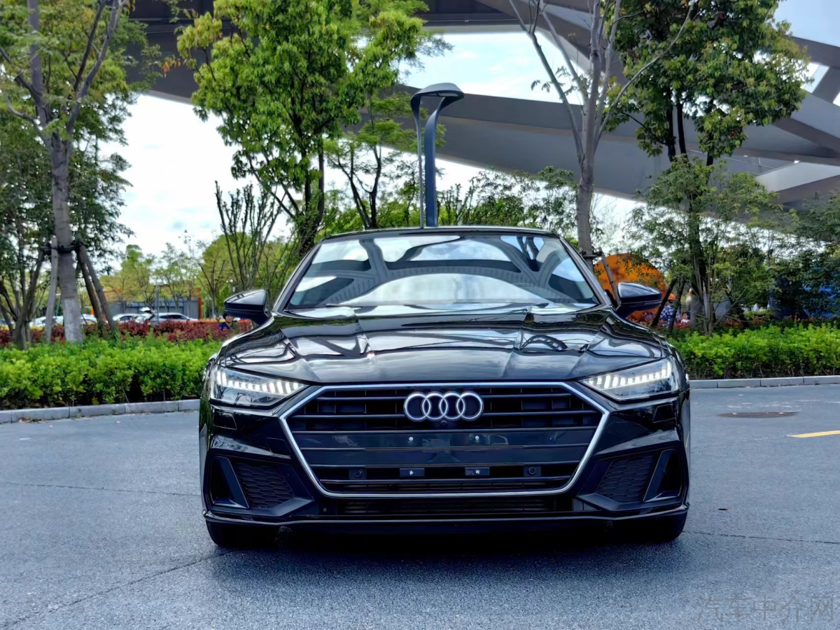 奥迪A7掀背 [进口] 2019款 3.0T 自动 竞技型价格0万 