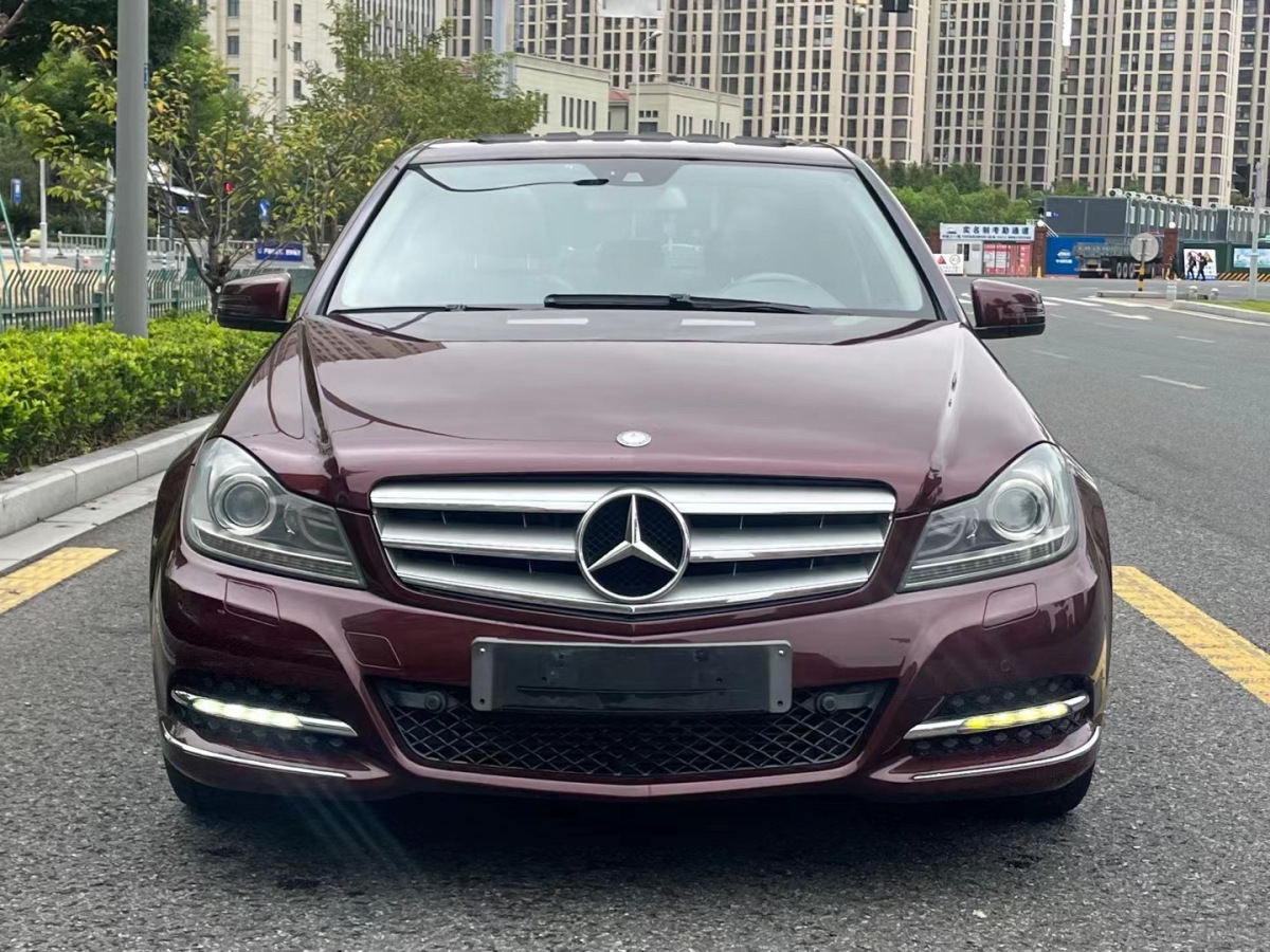 奔驰C级 C260 2013款 1.8T 自动 优雅型Grand Edition 价格0万