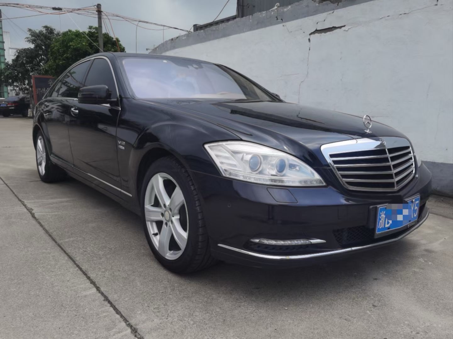 奔驰S级 S400 [进口] 2010款 3.5L 自动 油电混合 加长版价格0万 