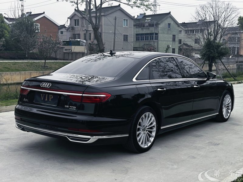 奥迪A8L 55 [进口] 2019款 3.0T 自动 汽油 PLus豪华型 