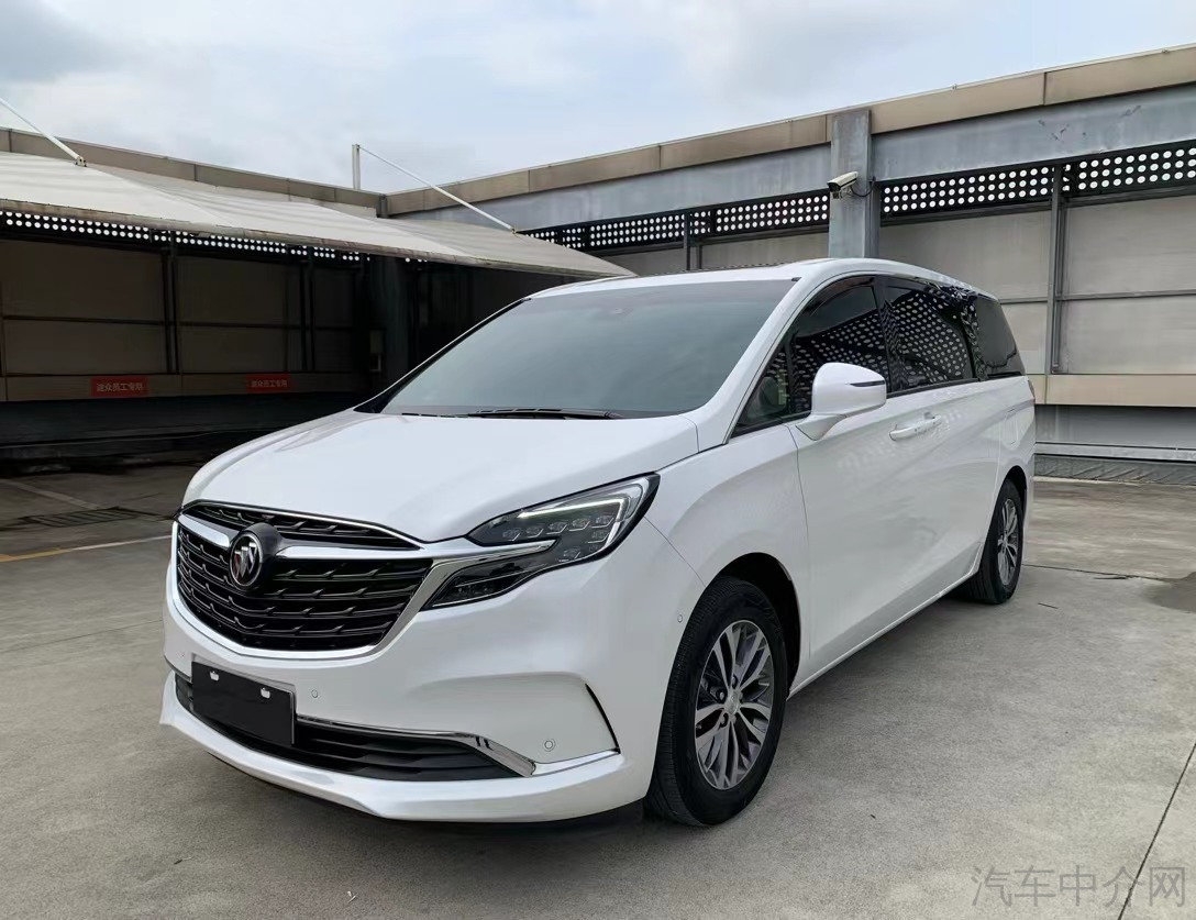 别克GL8 2022款 2.0T 自动 7座 653T尊享型 价格0万 