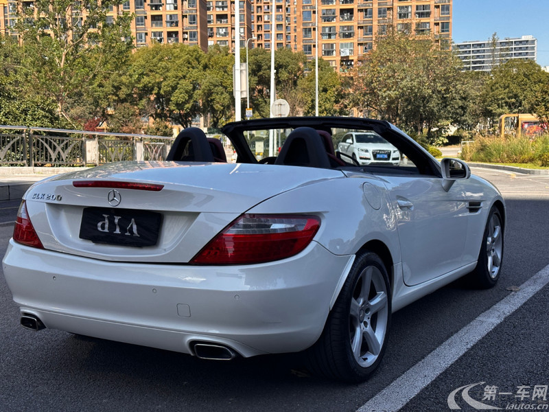 奔驰SLK级 SLK200 [进口] 2011款 1.8T 自动 汽油 时尚型 