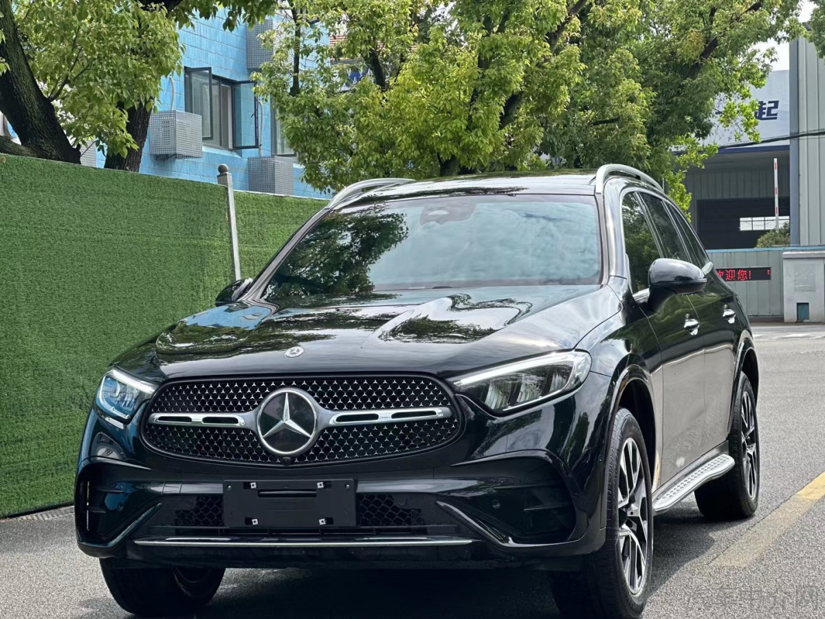 奔驰GLC GLC300L 2022款 2.0T 自动 改款三豪华型 价格0万 