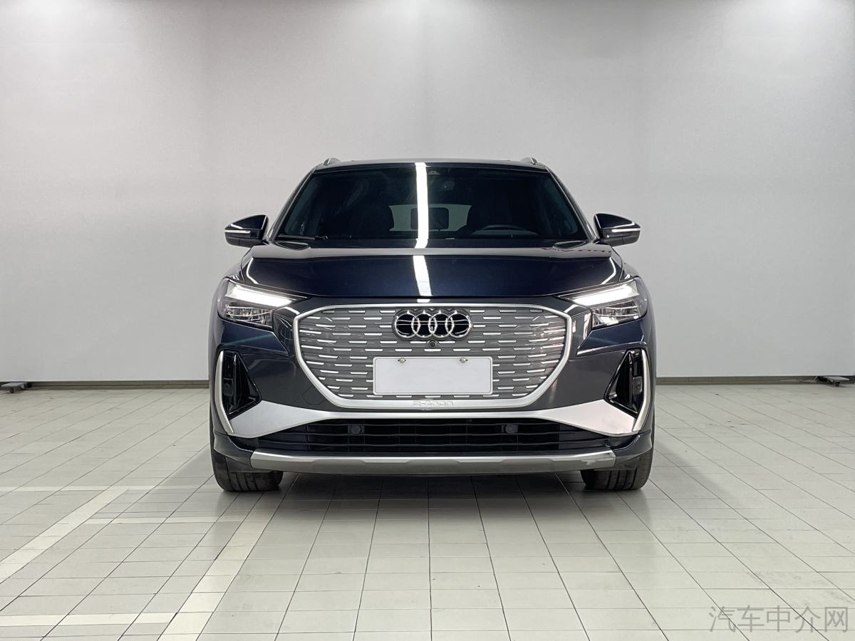 奥迪Q4 e二手车 二手tron 2023款 0.0T 自动 50二手车 二手quattro创境版价格0万