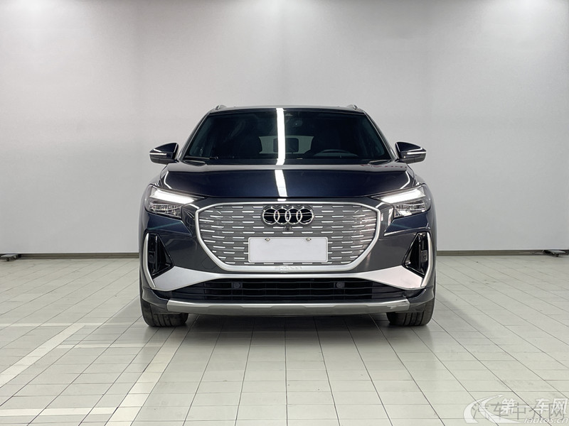 奥迪Q4 e-tron 2023款 0.0T 自动 50-quattro创境版 