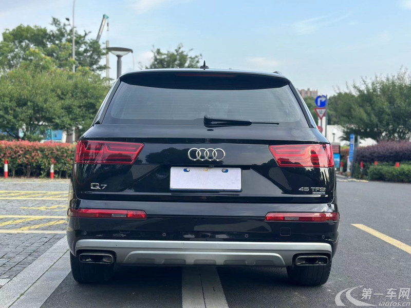 奥迪Q7 [进口] 2017款 3.0T 自动 基本型欧规版平行进口 (欧Ⅴ) 