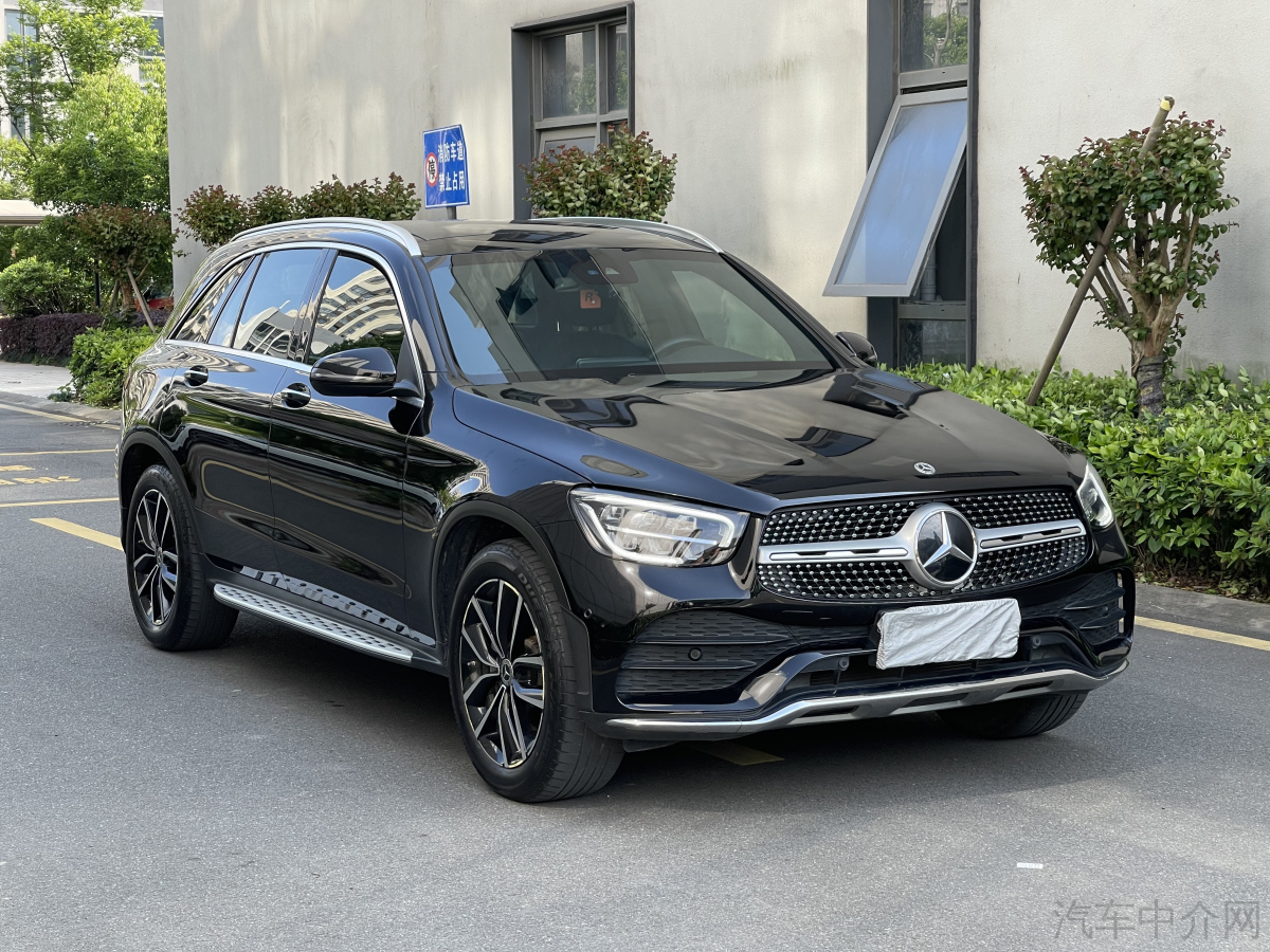 奔驰GLC GLC300L 2021款 2.0T 自动 动感型 价格0万 