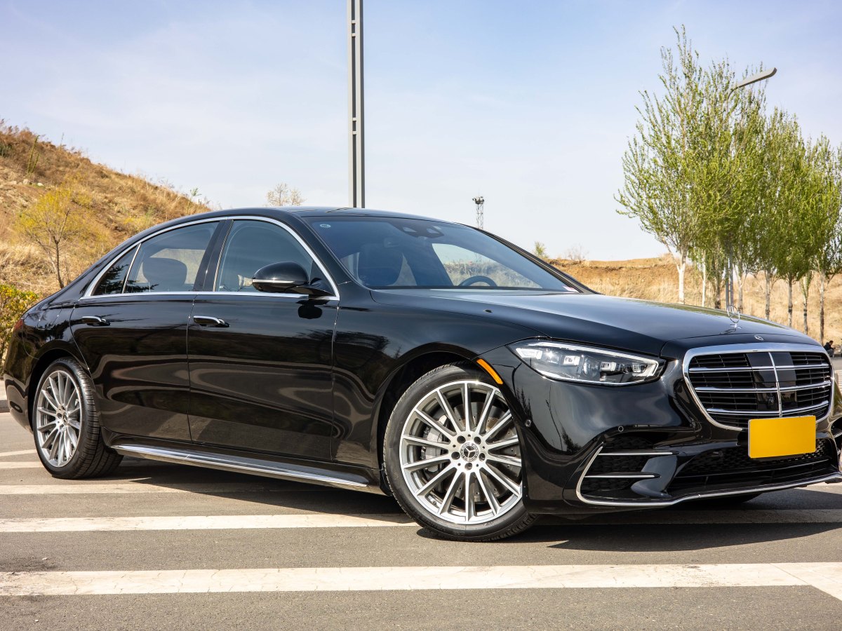 奔驰S级 S500L [进口] 2022款 3.0T 自动 汽油价格0万 
