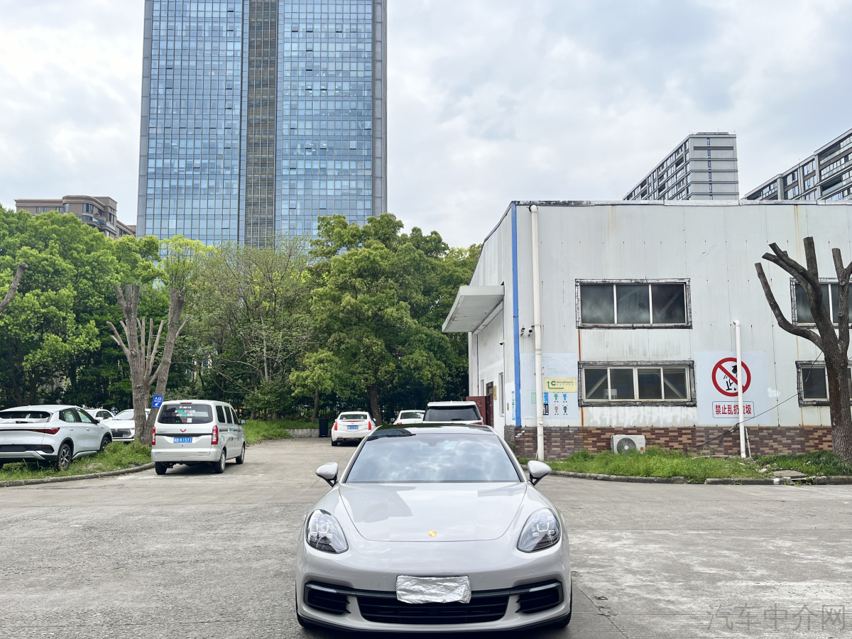 保时捷Panamera [进口] 2018款 3.0T 自动 汽油 加规版平行进口价格0万