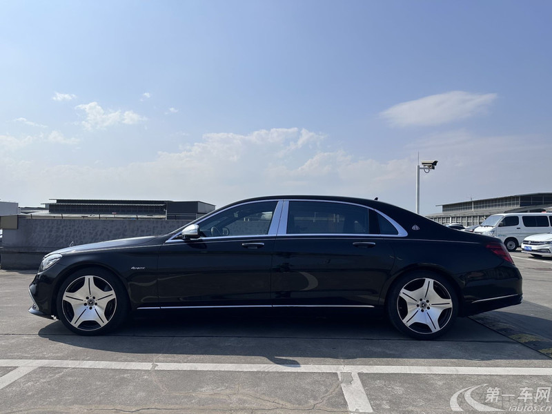 奔驰迈巴赫S级 S500 [进口] 2015款 4.0T 自动 