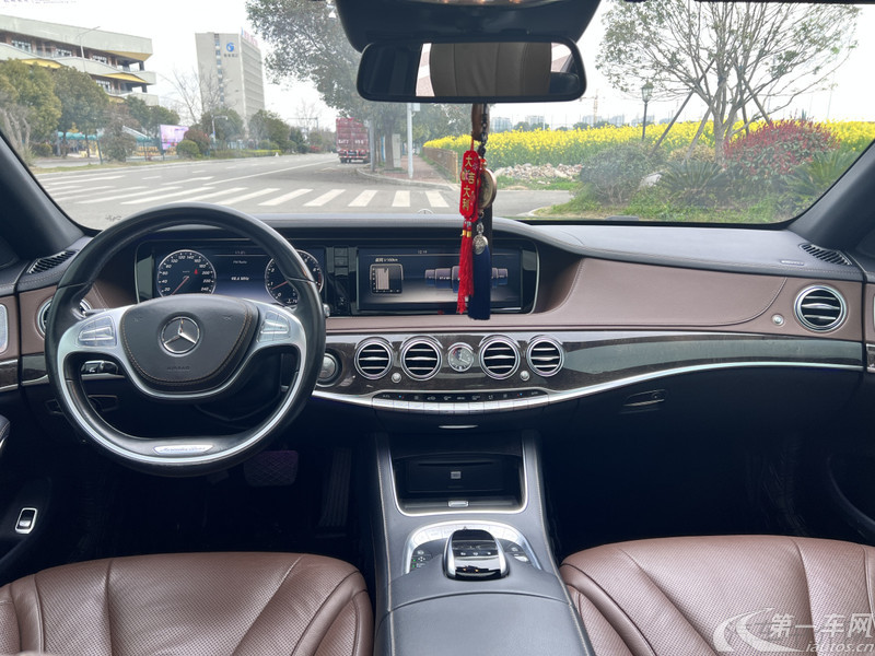 奔驰S级 S320 [进口] 2014款 3.0T 自动 汽油 豪华型加长版 (欧Ⅴ) 