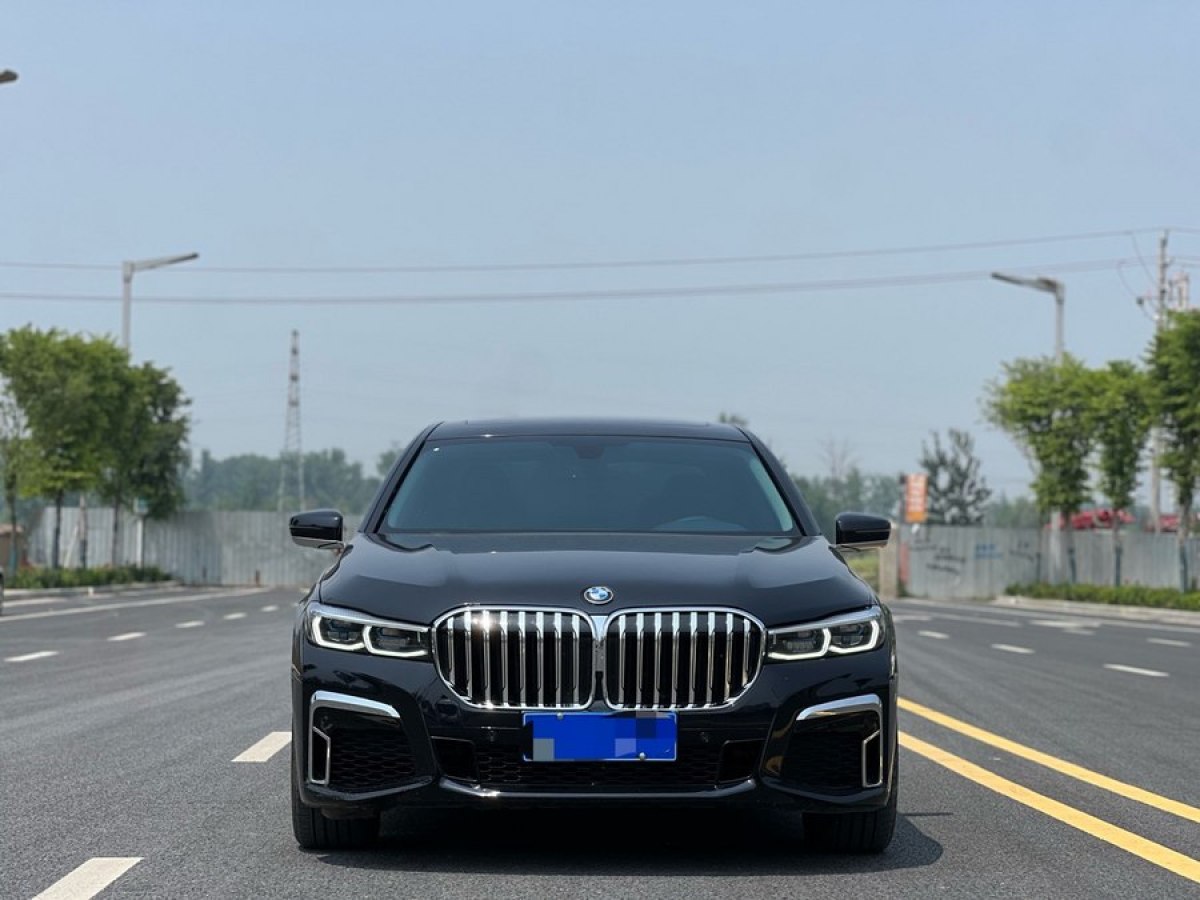 宝马7系 730Li [进口] 2016款 2.0T 自动 汽油 领先型价格0万 