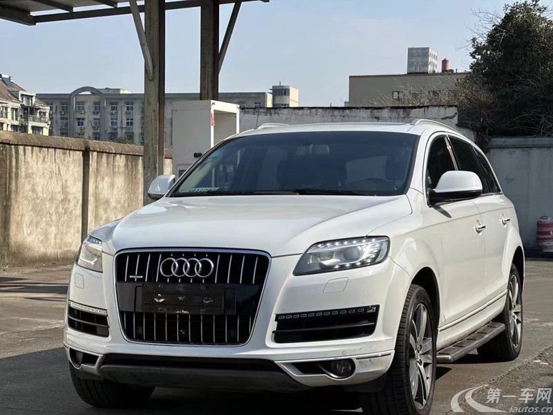 奥迪Q7 35 [进口] 2015款 3.0T 自动 进取型 