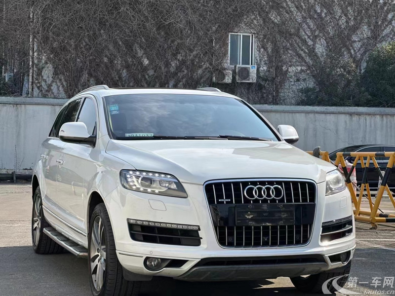 奥迪Q7 35 [进口] 2015款 3.0T 自动 进取型 