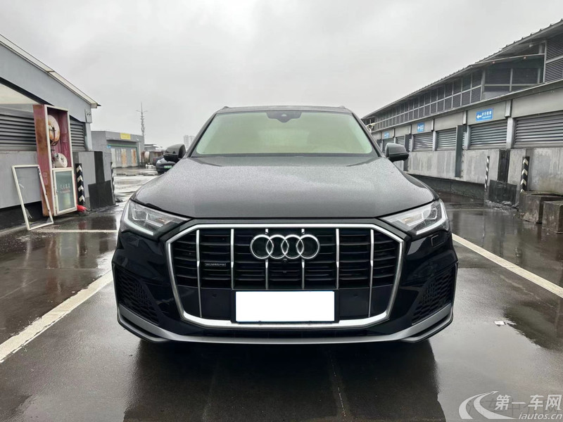 奥迪Q7 55TFSI [进口] 2023款 3.0T 自动 quattro-S-line运动型 