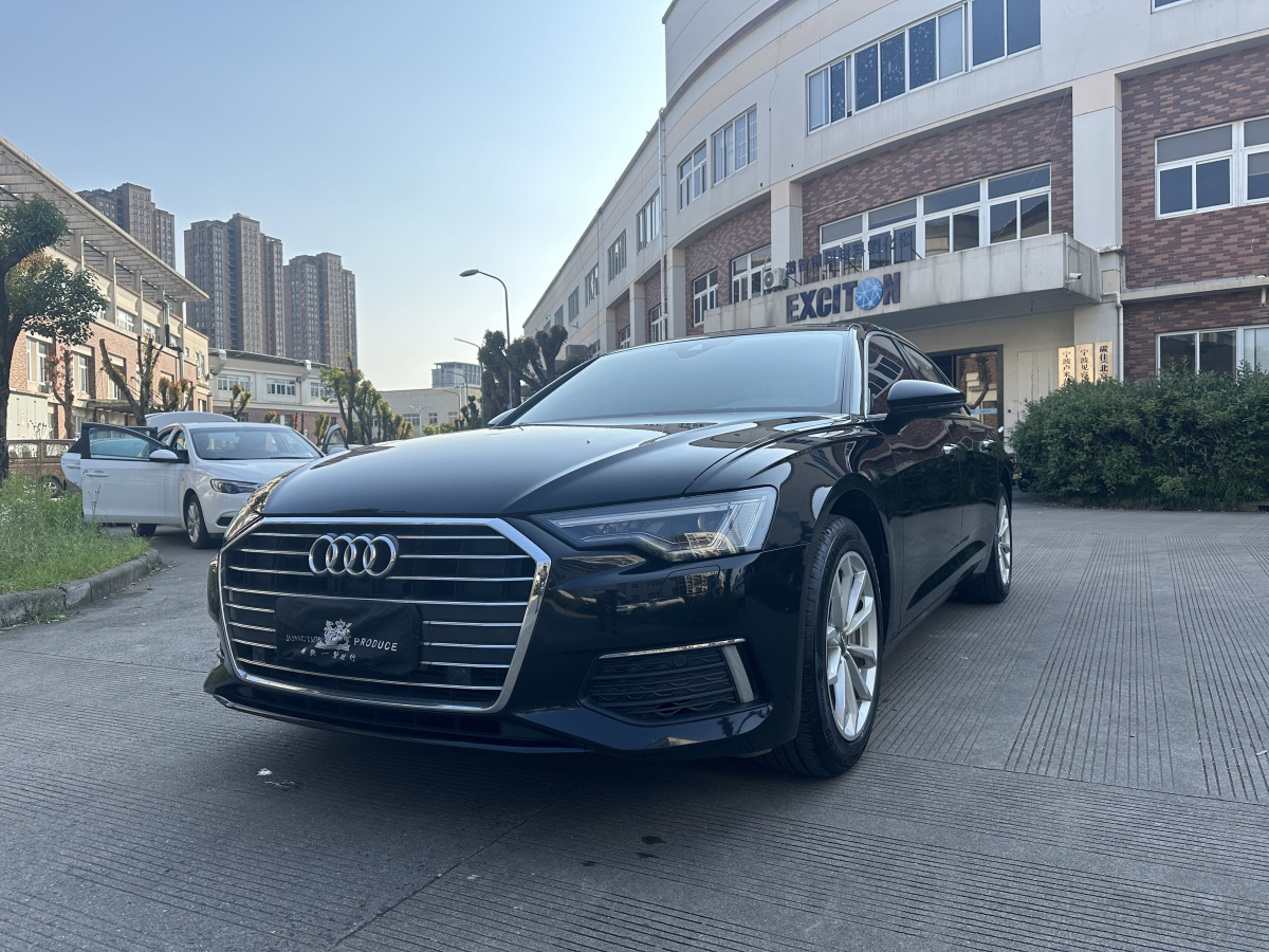 奥迪A6L 45TFSI 2019款 2.0T 自动 臻选动感型 价格0万 
