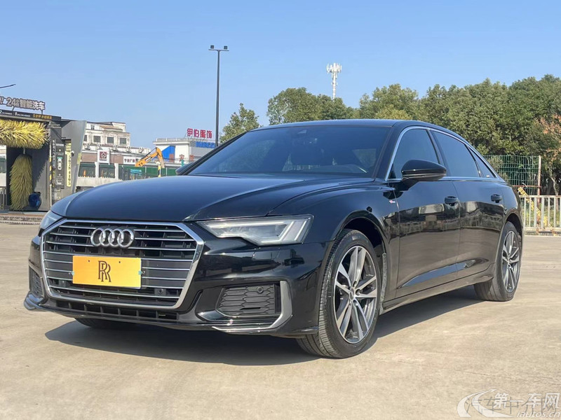 奥迪A6L 40TFSI 2021款 2.0T 自动 豪华动感型 (国Ⅵ) 