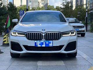 宝马5系 530Li 2.0T 自动 改款三行政型豪华套装 