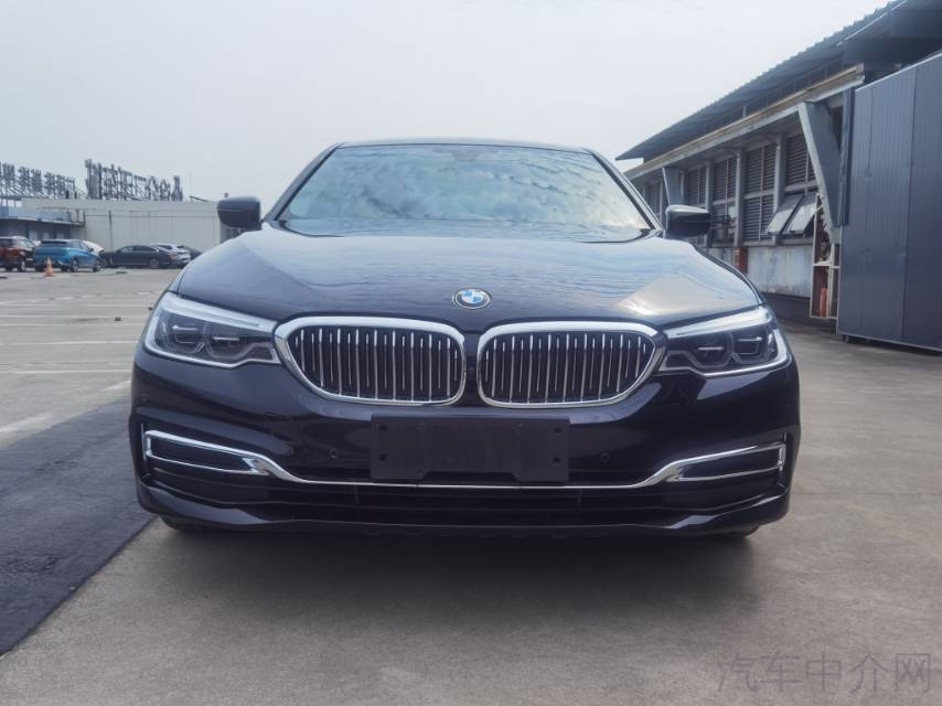 宝马5系 530Li 2020款 2.0T 自动 汽油 尊享型豪华套装 价格0万 