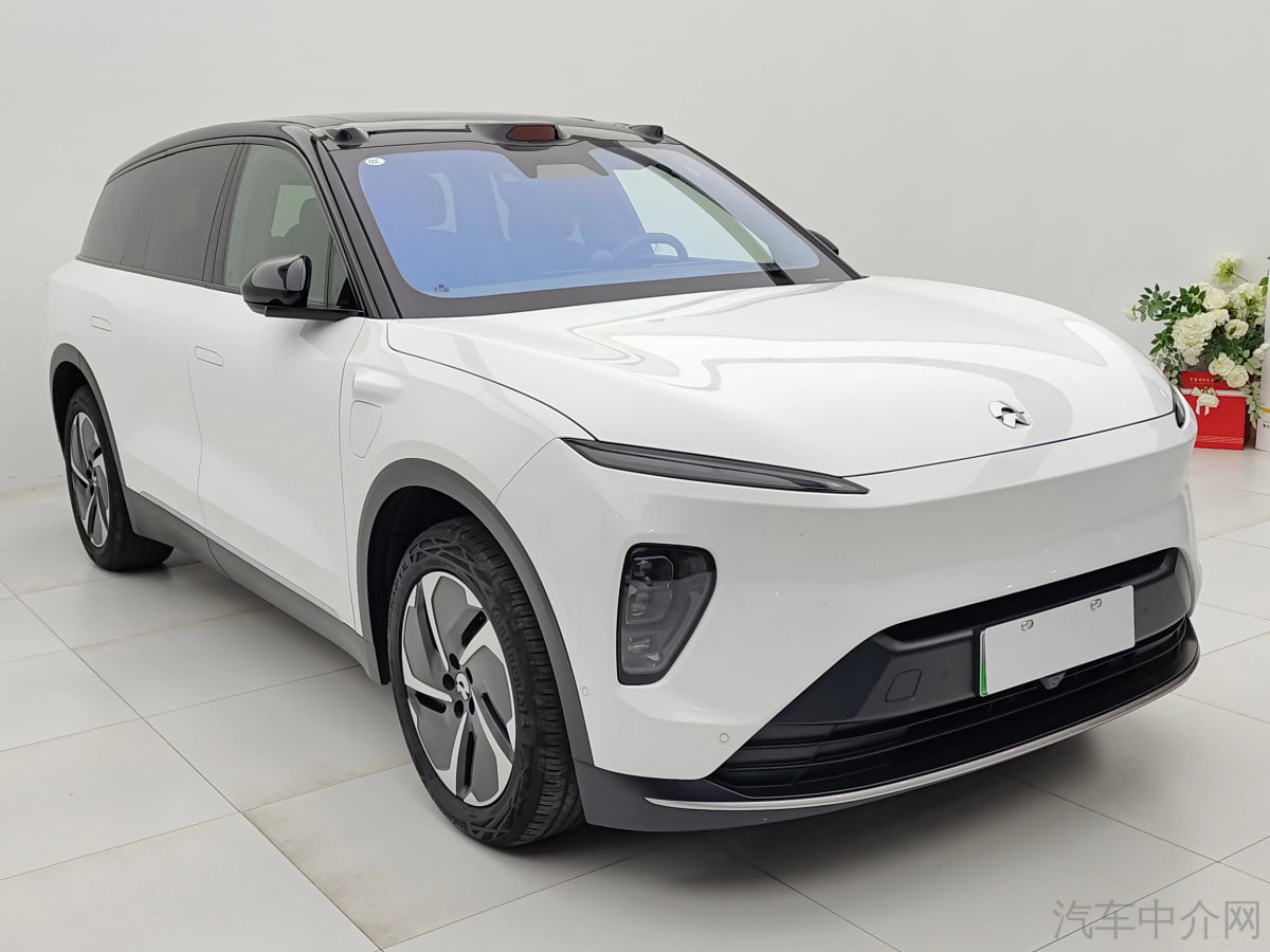 蔚来ES8 2023款 自动 行政版75kWh 纯电动价格0万 
