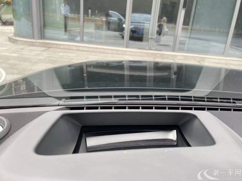 奥迪A8L Horch创始人版 [进口] 2022款 3.0T 自动 汽油 双色臻藏型 