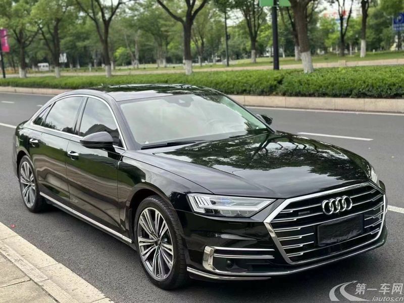 奥迪A8L 50 [进口] 2022款 3.0T 自动 汽油 豪华型典藏版 