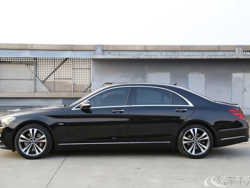 奔驰S级 S350L [进口] 2020款 3.0T 自动 汽油 尊享型臻藏版 