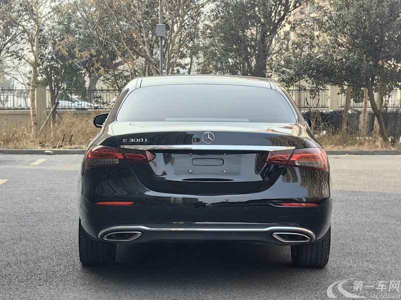 奔驰E级 E300L 2021款 2.0T 自动 汽油 豪华型 (国Ⅵ) 