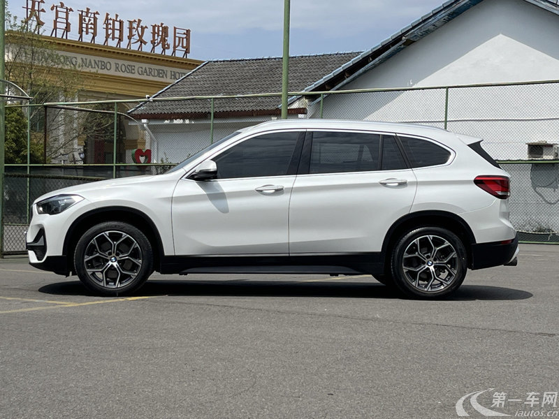 宝马X1 xDrive25Li 2021款 2.0T 自动 四驱 汽油 改款尊享型 (国Ⅵ) 