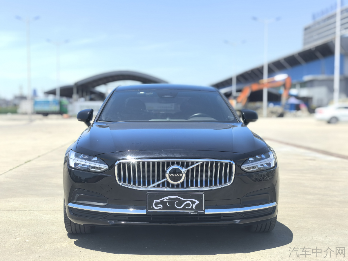 沃尔沃S90 B5 2021款 2.0T 自动 智远豪华版 价格0万 