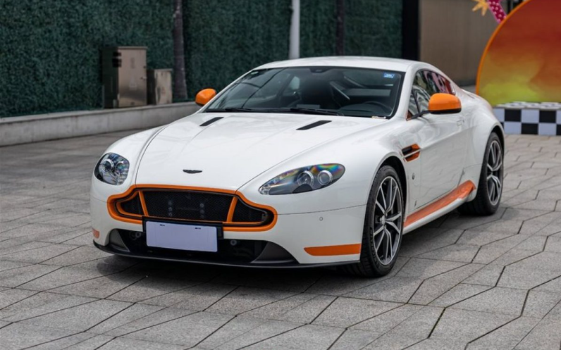阿斯顿马丁V12 [进口] 2016款 6.0L 自动 Vantage S Coupe价格0万